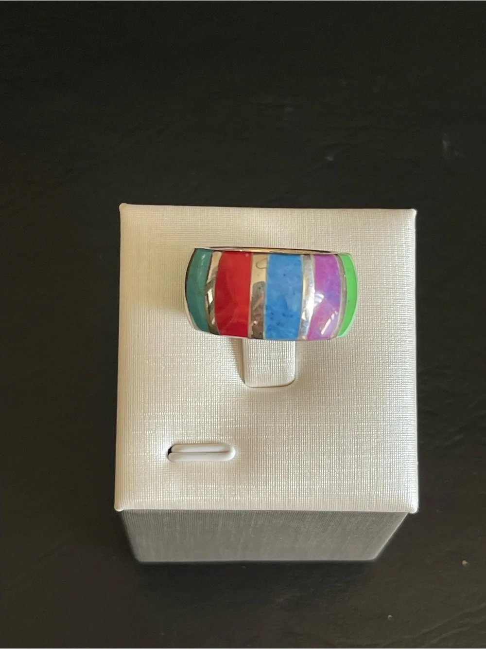 Vintage 925 sterling Multi-Color gemstone Inlay Dome Ring .